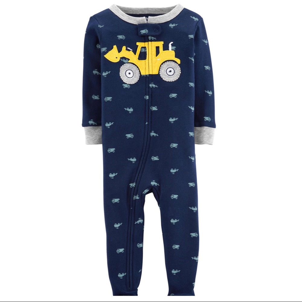 🆕NWT Carter’s boys one piece footed sleepwear
